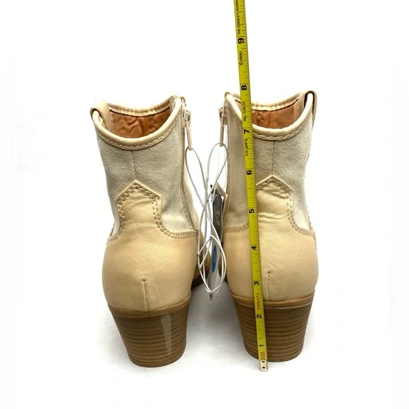 Universal Thread Women's Cream Kay Western Style Zip Boot/Bootie Size 7.5 NWT - Picture 3 of 12
